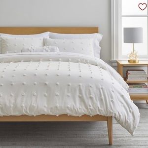 Pottery Barn Teen Tufted Dot Duvet Cover in Ivory - Twin/TwinXL